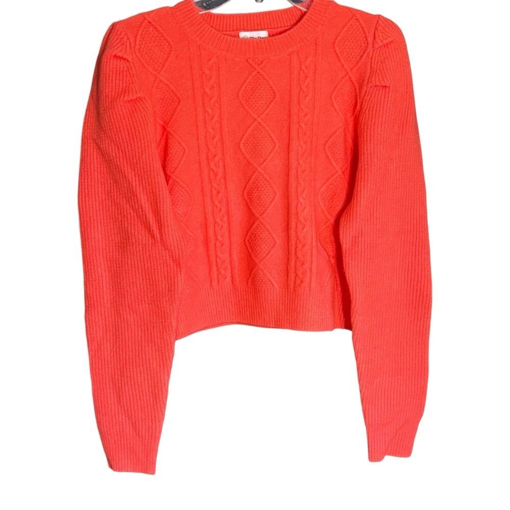 NWT Elegant Vibrant Cable Knit Sweater - Coral, Size Medium